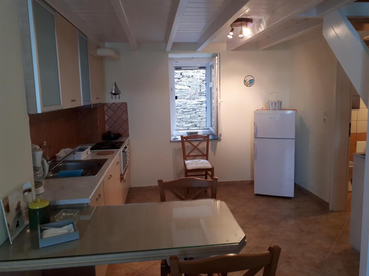 Roula'S Suites Андрос Экстерьер фото